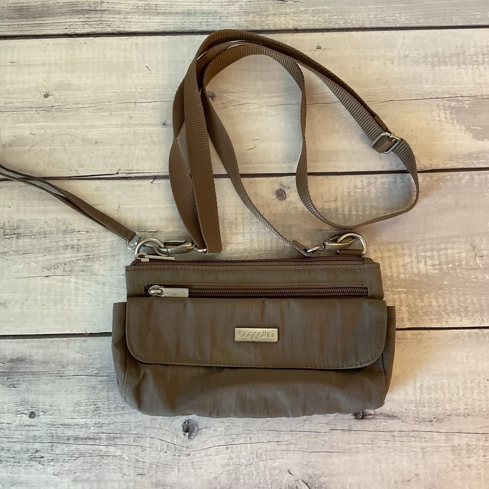 Baggallini Crossbody Bag Wristlet Purse Brown Zip Pockets Detachable Strap READ